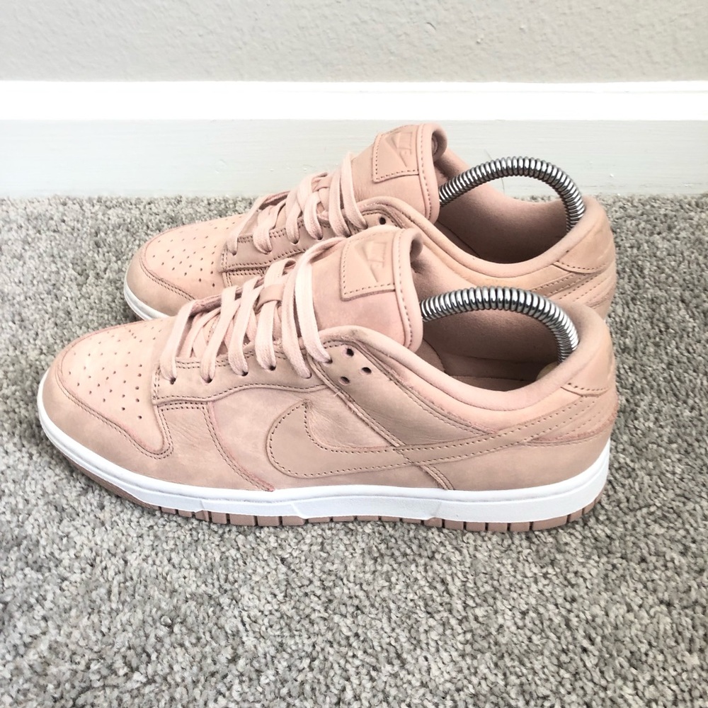 Nike Women's dunk Pink Sneakers size 8.5